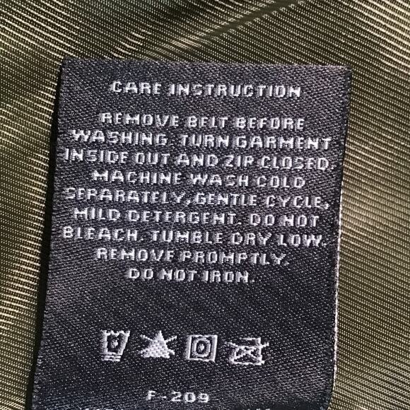 Vince Camuto Quilted Equestrian Riding Field Jacket Women’s M Olive Green Belted - Picture 10 of 10